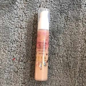 Pacifica Crystal Blur Illuminating Foundation